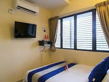 Oyo 220 Hotel Sri Maluri كوالالمبور