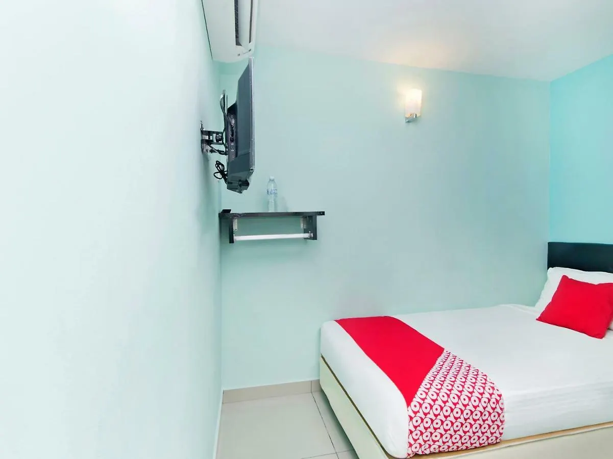 Oyo 220 Hotel Sri Maluri كوالالمبور ماليزيا