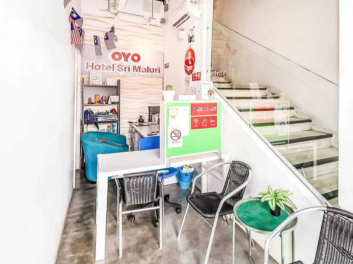 Oyo 220 Hotel Sri Maluri كوالالمبور