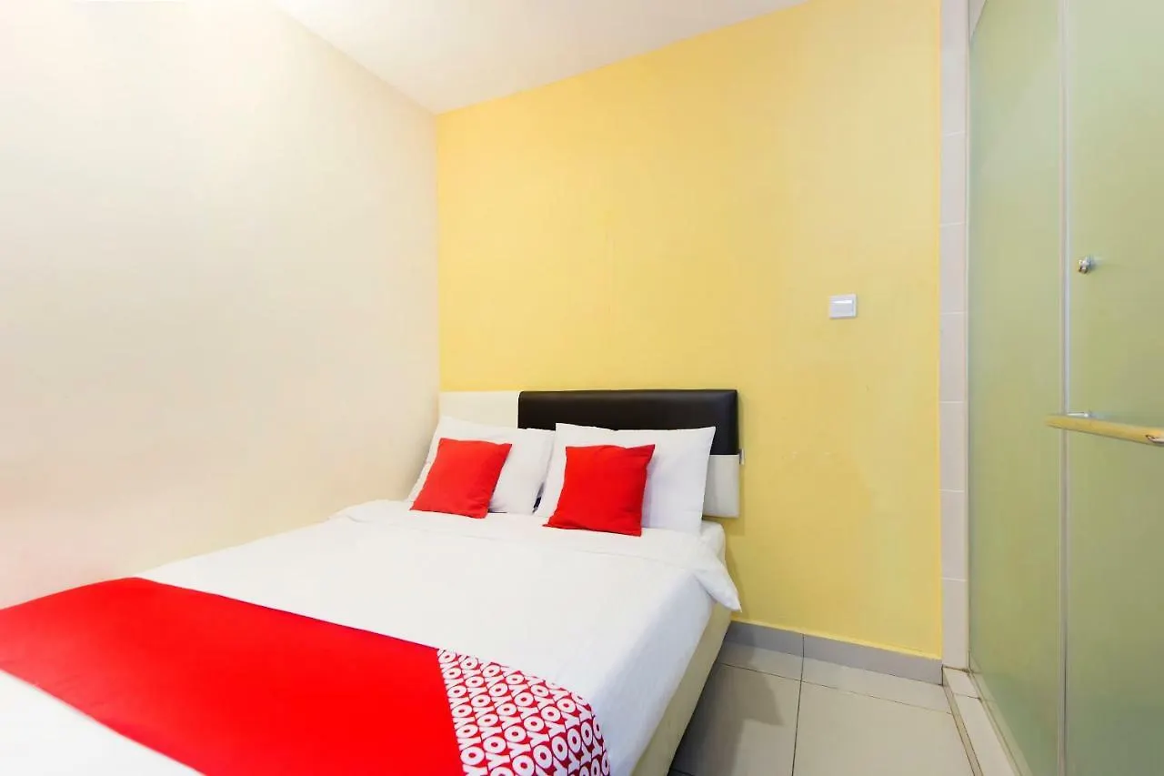 Oyo 220 Hotel Sri Maluri كوالالمبور