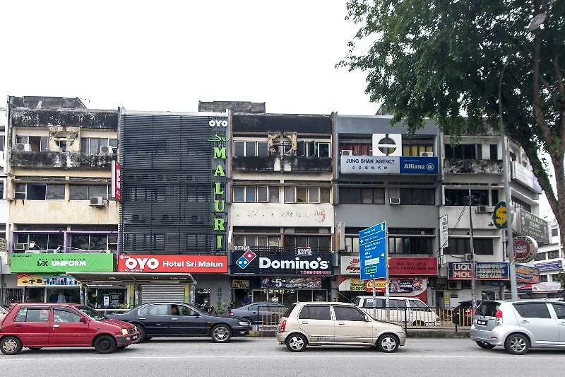 Oyo 220 Hotel Sri Maluri كوالالمبور 2*,