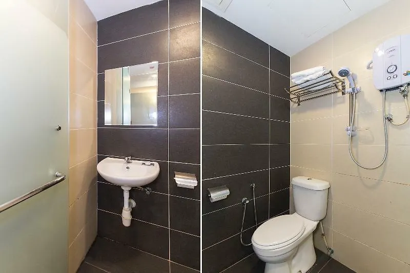 Oyo 220 Hotel Sri Maluri كوالالمبور